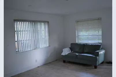 890 SW 28th St, Fort Lauderdale, FL 33315 - Photo 10