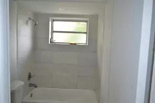 890 SW 28th St, Fort Lauderdale, FL 33315 - Photo 16