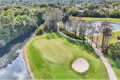 21464  Bridge View Dr, Boca Raton, FL 33428 - Photo 4