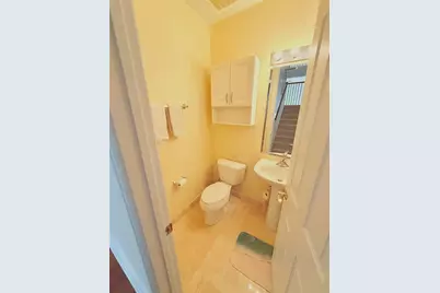 1951  Coral Heights Blvd, Unit #402, Fort Lauderdale, FL 33308 - Photo 6