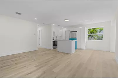 2941 NW 11th Ct, Fort Lauderdale, FL 33311 - Photo 2