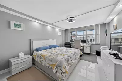 1160 N Federal Hwy, Unit #1022, Fort Lauderdale, FL 33304 - Photo 18