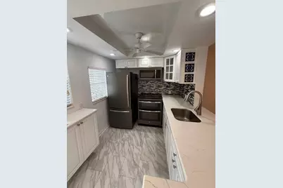 2141 NE 1st Ct, Unit #102, Boynton Beach, FL 33435 - Photo 4