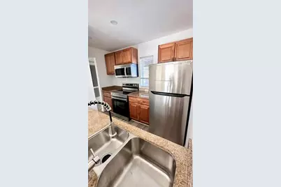 927  Twin Lakes, Unit #J-3, Coral Springs, FL 33071 - Photo 4