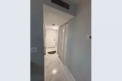 3050  Holiday Springs Blvd, Unit #105, Margate, FL 33063 - Photo 8