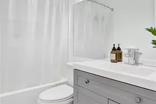 10921 SW 10th Ct, Pembroke Pines, FL 33025 - Photo 8