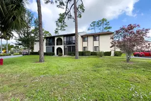 301 Knotty Pine Cir, Greenacres, FL 33463 - Photo 1