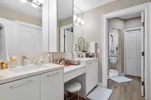 16135 Emerald Estates Dr, Weston, FL 33331 - Photo 38