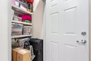 16135 Emerald Estates Dr, Weston, FL 33331 - Photo 54