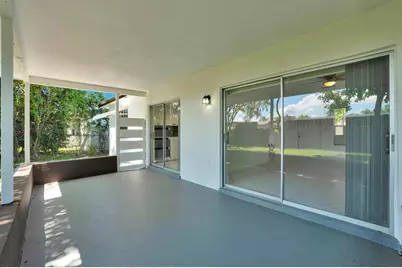 8360 NW 25th Ct, Sunrise, FL 33322 - Photo 32