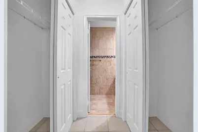 8360 NW 25th Ct, Sunrise, FL 33322 - Photo 16