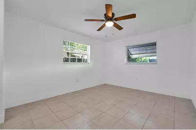 8360 NW 25th Ct, Sunrise, FL 33322 - Photo 14