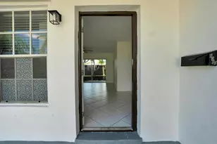 8360 NW 25th Ct, Sunrise, FL 33322 - Photo 8