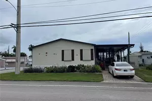 8580 SW 17th St, Davie, FL 33324 - Photo 2