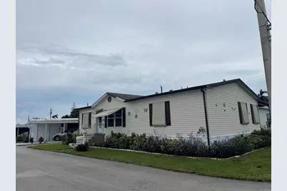 8580 SW 17th St, Davie, FL 33324 - Photo 16