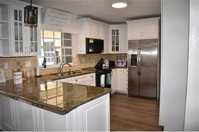 7480 NW 13th Ct, Plantation, FL 33313 - Photo 10