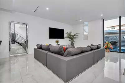 2516 NE 21st St, Unit #B, Fort Lauderdale, FL 33305 - Photo 12