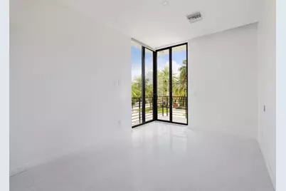 2516 NE 21st St, Unit #B, Fort Lauderdale, FL 33305 - Photo 18