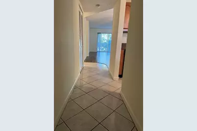 1075  Riverside Dr, Unit #406, Coral Springs, FL 33071 - Photo 2