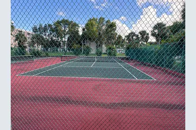 1075  Riverside Dr, Unit #406, Coral Springs, FL 33071 - Photo 12