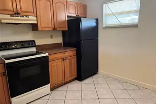 1075 Riverside Dr, Coral Springs, FL 33071 - Photo 4