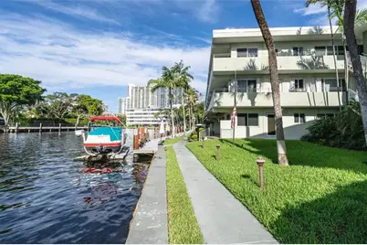 1000 SE 4th St, Unit #311, Fort Lauderdale, FL 33301 - Photo 4