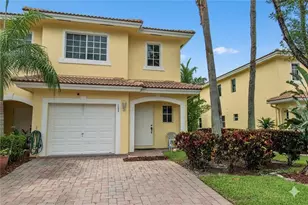 1055 Imperial Lake Rd, West Palm Beach, FL 33413 - Photo 4