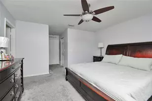 1055 Imperial Lake Rd, West Palm Beach, FL 33413 - Photo 20