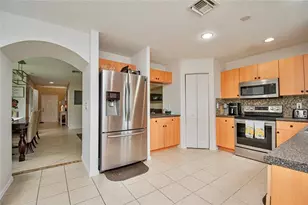 1055 Imperial Lake Rd, West Palm Beach, FL 33413 - Photo 12