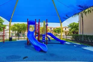 19117 NE 8th Ct, Miami, FL 33179 - Photo 30