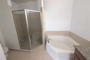 19117 NE 8th Ct, Miami, FL 33179 - Photo 14