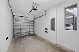 737 SE 1st Ct, Pompano Beach, FL 33060 - Photo 42