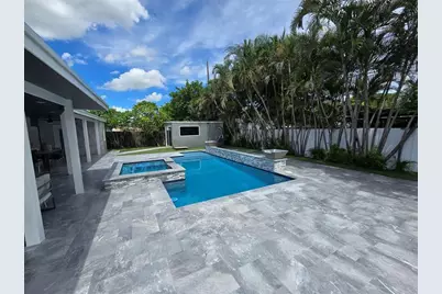 2340 NE 8th Ave, Pompano Beach, FL 33064 - Photo 1