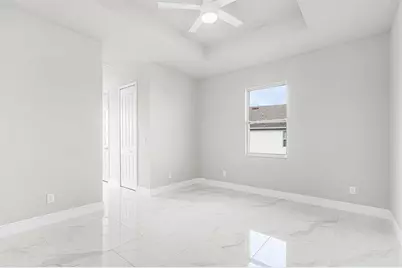 526  Braelyn St, Port LaBelle, FL 33935 - Photo 10