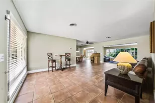 1711 NE 40th Ct, Oakland Park, FL 33334 - Photo 4