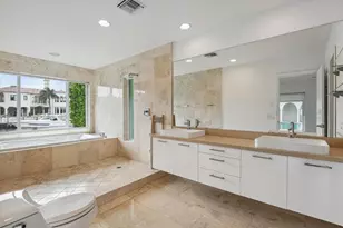 40 Isla Bahia Dr, Fort Lauderdale, FL 33316 - Photo 14