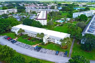 2805 Victoria Way Unit #F 2, Coconut Creek, FL 33066 - Photo 40