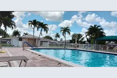 20862  Vinesta Cir, Unit #0, Boca Raton, FL 33433 - Photo 18