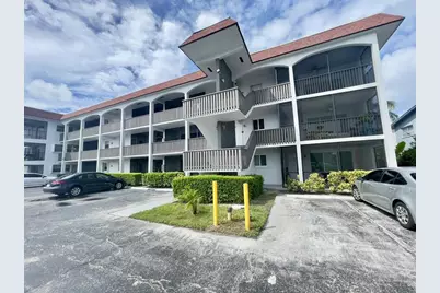 651 E Pine Dr, Unit #310, Pompano Beach, FL 33060 - Photo 2