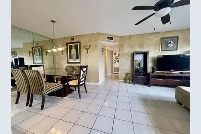 651 E Pine Dr, Unit #310, Pompano Beach, FL 33060 - Photo 8