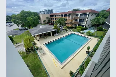 651 E Pine Dr, Unit #310, Pompano Beach, FL 33060 - Photo 1