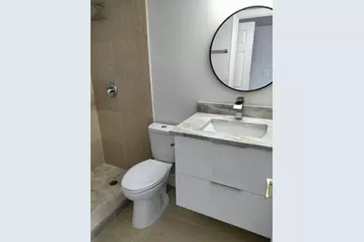 1100  Crystal Lake Dr, Unit #115, Deerfield Beach, FL 33064 - Photo 4