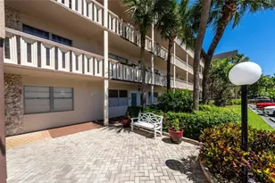 3201 Portofino Point, Coconut Creek, FL 33066 - Photo 4