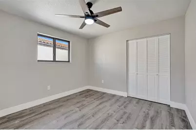 2614 W 65th St, Hialeah, FL 33016 - Photo 24