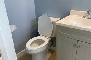 1911 NE 28th St, Lighthouse Point, FL 33064 - Photo 8