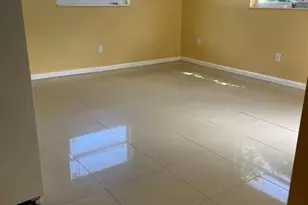 1911 NE 28th St, Lighthouse Point, FL 33064 - Photo 4