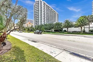 525 N Ocean Blvd, Pompano Beach, FL 33062 - Photo 48