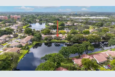 3249  Deer Creek Lake Shore Dr, Unit #32, Deerfield Beach, FL 33442 - Photo 34