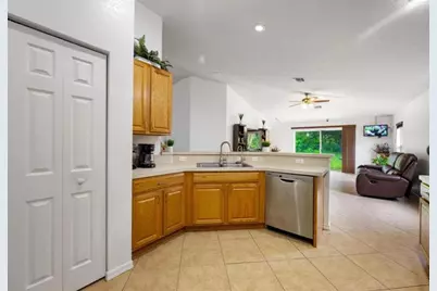 296 SW Panther Trce, Port Saint Lucie, FL 34953 - Photo 12