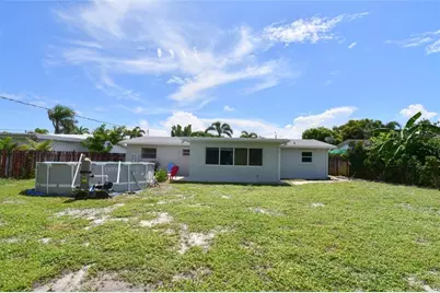 301 SE 12th St, Deerfield Beach, FL 33441 - Photo 36